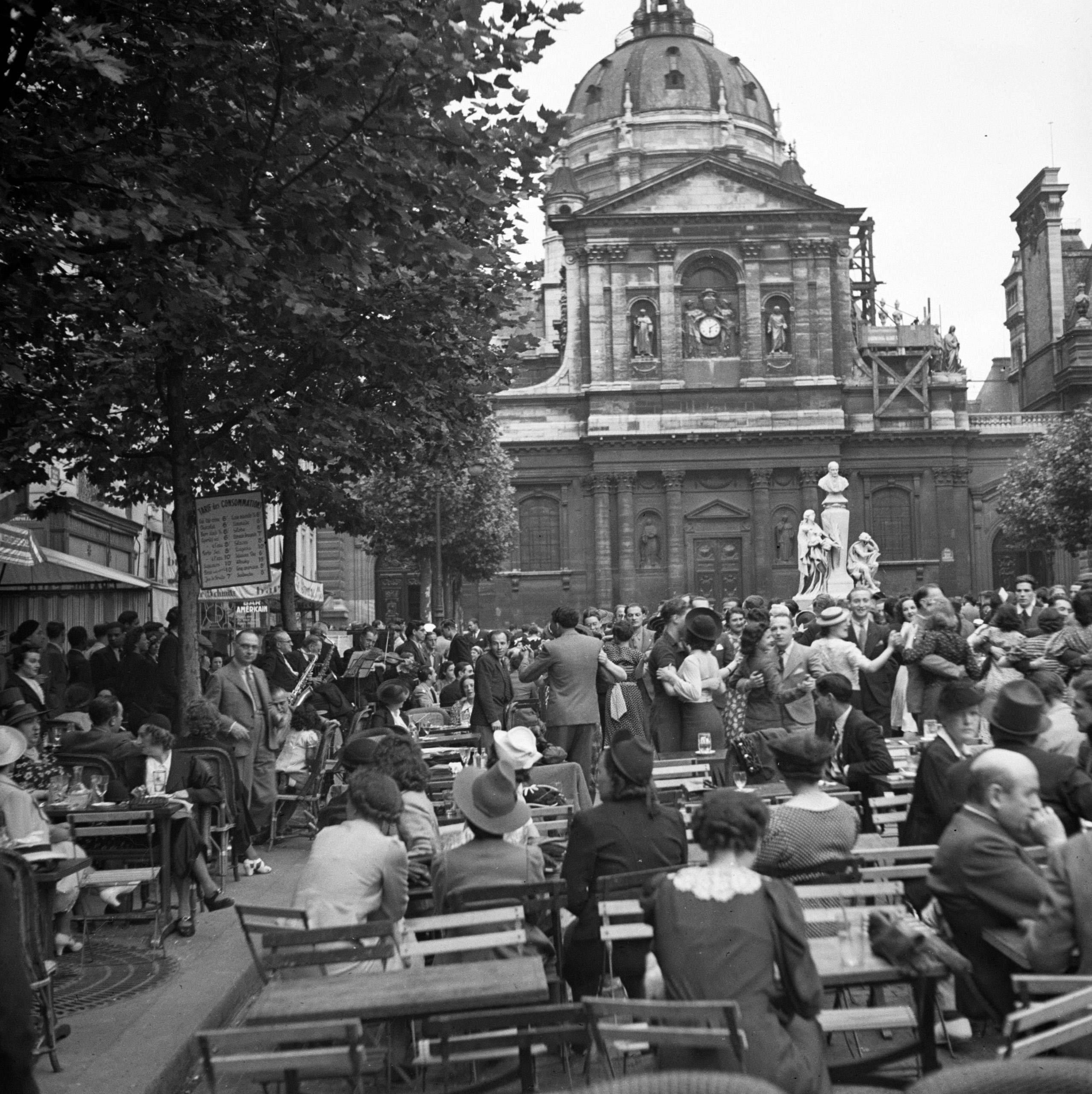 14 1938 juillet à Paris