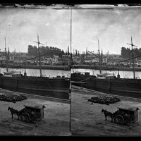 Rouen. Navire sur le port