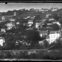 Vue générale d'une ville (Sainte-Adresse ?)