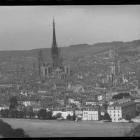 Vue générale de Rouen vue depuis la côte Sainte-Catherine