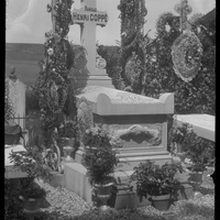 Rouen. Tombeau de la famille Henri Coppé au Cimetière monumental