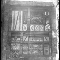 Rouen. Façade sculptée conservée au musée départemental des Antiquités