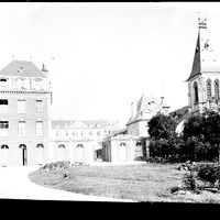 Le petit séminaire à Mont-Saint-Aignan (ancien prieuré du Mont-aux-Malades, actuel Centre hospitalier du Belvédère)